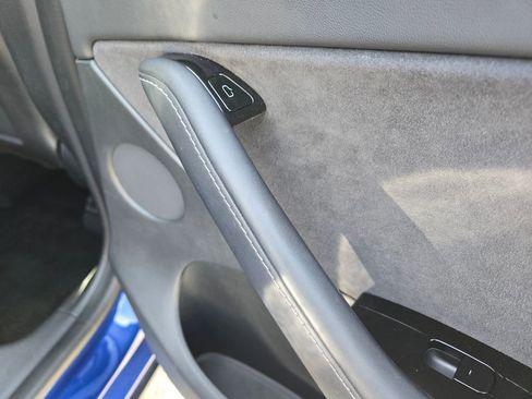 Used 2020 Tesla Model Y Long Range image 42