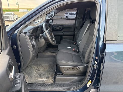 Used 2022 Chevrolet Silverado 1500 Custom image 17