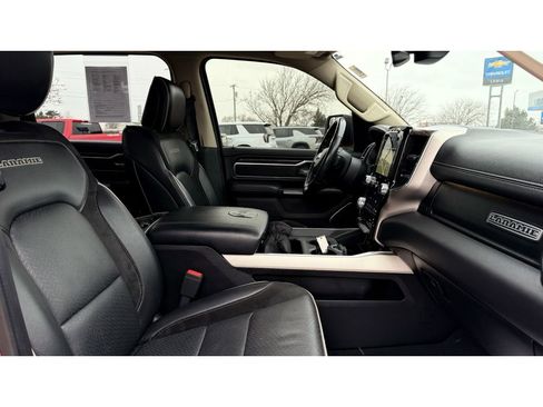 Used 2019 RAM 1500 Laramie image 13