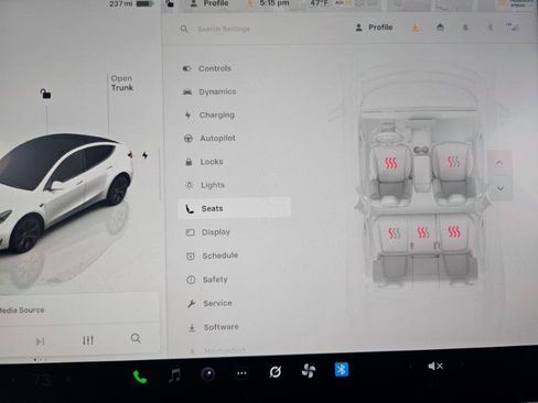 Used 2024 Tesla Model Y Long Range image 46