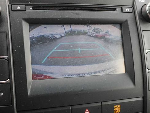 Used 2017 Toyota Camry LE image 25