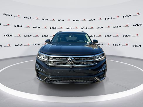 Used 2023 Volkswagen Atlas SEL Premium image 3