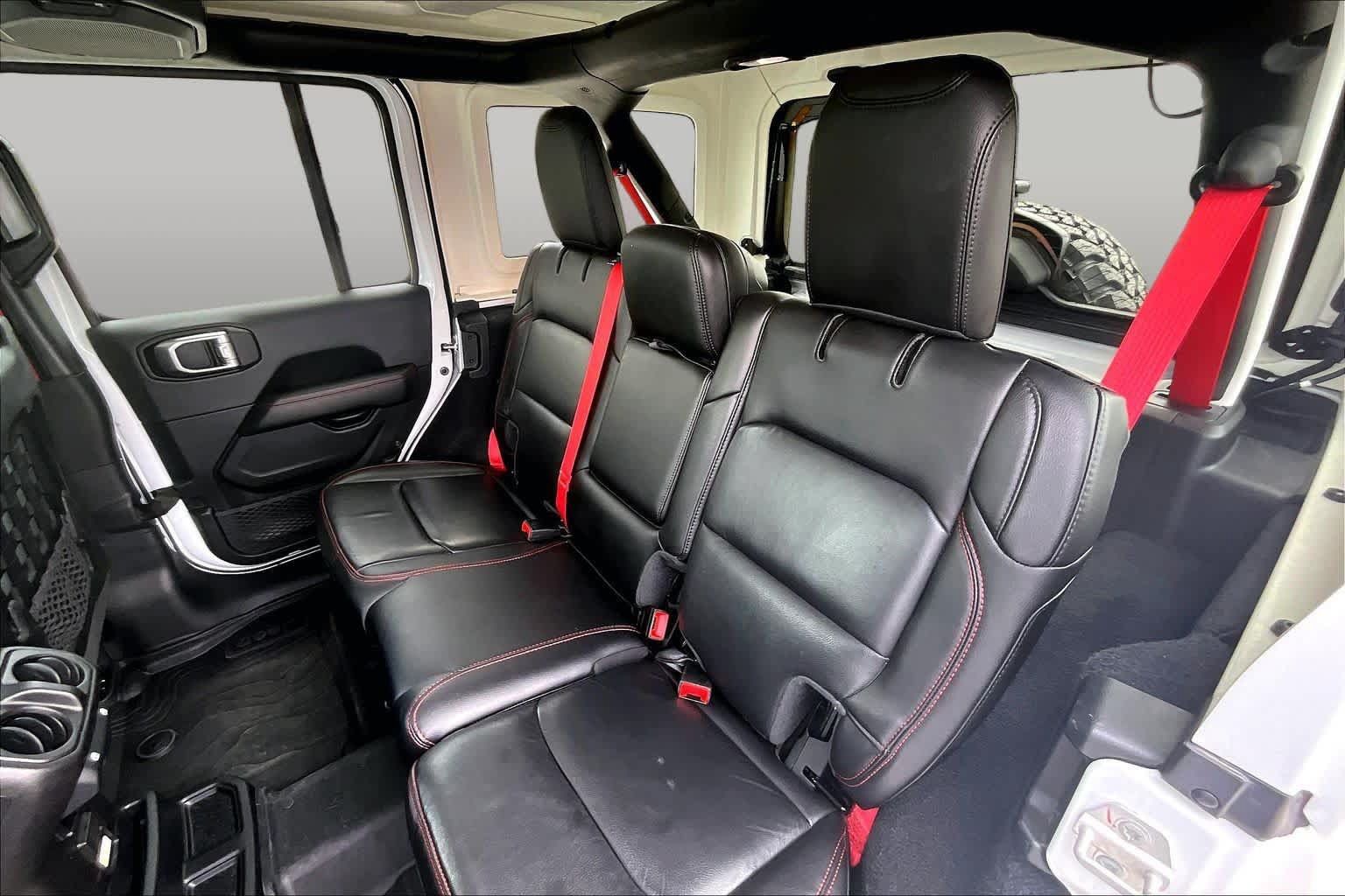Used 2020 Jeep Wrangler Unlimited Rubicon w/ Quick Order Package 28Y Recon AWD/4WD image 21