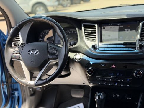 Used 2018 Hyundai Tucson SEL Plus FWD image 13