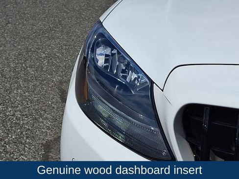 Used 2018 Mercedes-Benz C 300 4MATIC Sedan image 26