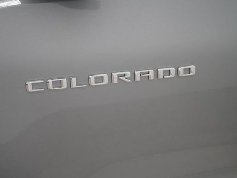 Used 2025 Chevrolet Colorado W/T AWD/4WD image 77