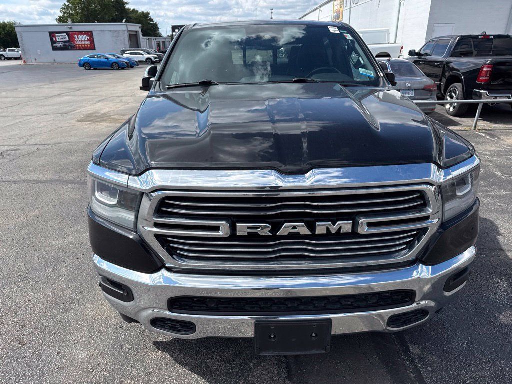 Used 2023 RAM 1500 Laramie AWD/4WD image 4