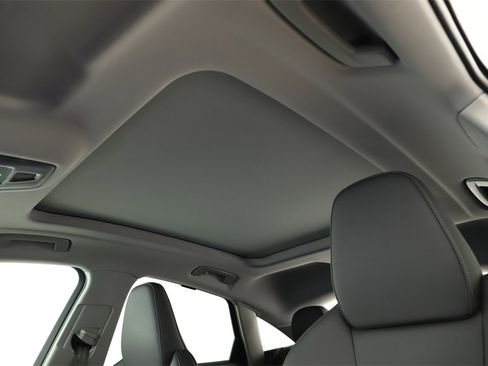 Certified 2025 Audi Q5 Prestige w/ 20" Wheel Package image 26