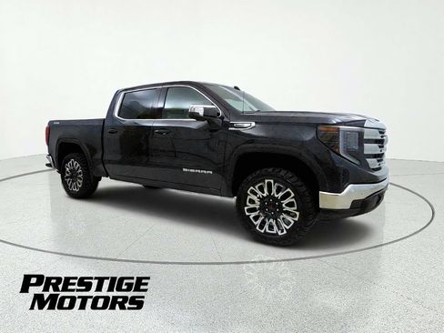 Used 2024 GMC Sierra 1500 SLE w/ Preferred Package AWD/4WD image 10