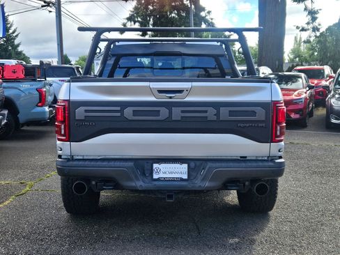 Used 2019 Ford F150 Raptor w/ Equipment Group 802A Luxury AWD/4WD image 4