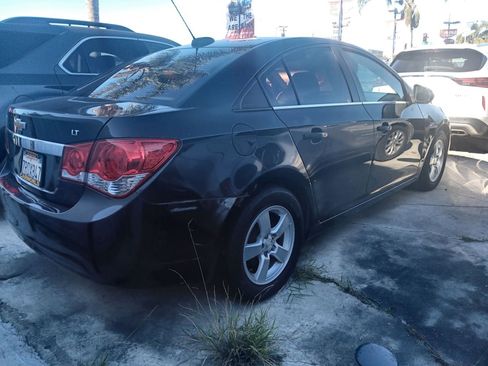 Used 2016 Chevrolet Cruze LT image 5