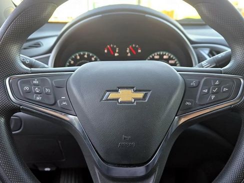 Used 2024 Chevrolet Malibu LT FWD image 16