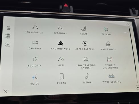 New 2026 Land Rover Range Rover Evoque Dynamic SE image 21