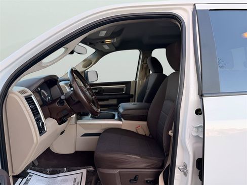 Used 2018 RAM 1500 Big Horn AWD/4WD image 13