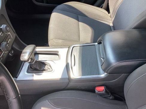 Used 2022 Dodge Charger SXT image 25