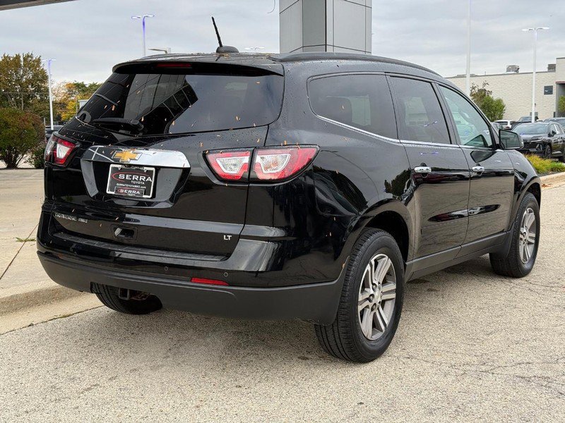 Used 2017 Chevrolet Traverse LT AWD/4WD image 3