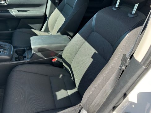 Used 2024 Honda CR-V EX image 8