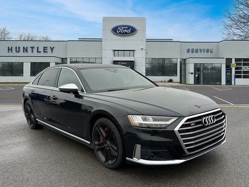 Used 2021 Audi S8 L AWD/4WD image 3