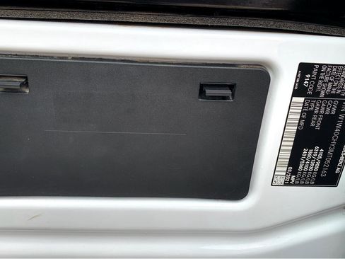 Used 2021 Mercedes-Benz Sprinter 2500 image 16