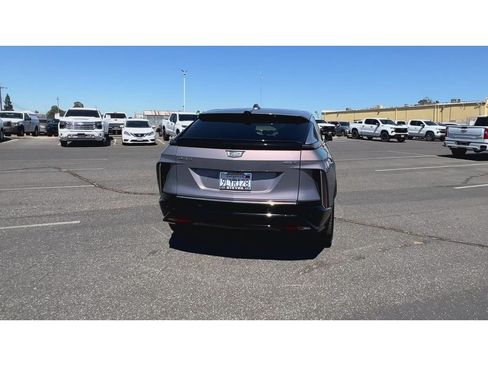 Certified 2024 Cadillac Lyriq Tech w/ Driver Assist Package RWD image 10