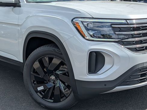 New 2026 Volkswagen Atlas SE AWD/4WD image 2