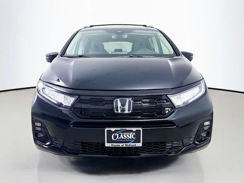 New 2026 Honda Odyssey Elite image 2