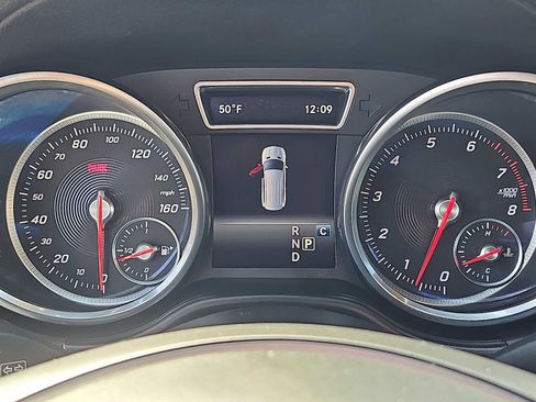 Used 2017 Mercedes-Benz GLS 450 4MATIC image 33