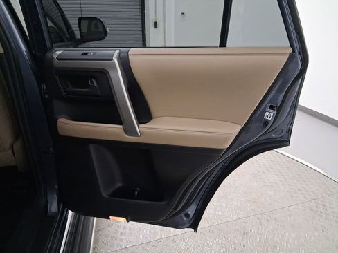 Used 2013 Toyota 4Runner Limited image 33