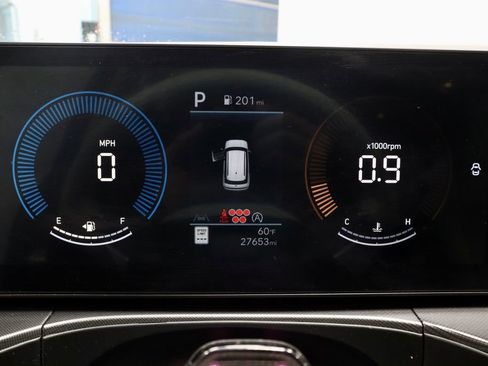 Used 2025 Hyundai Santa Fe SEL image 29