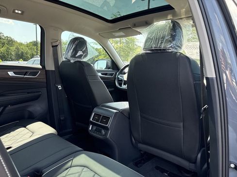New 2025 Volkswagen Atlas SEL Premium R-Line image 20