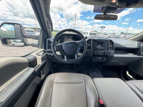 Used 2022 Ford F250 XL w/ STX Appearance Package AWD/4WD image 14
