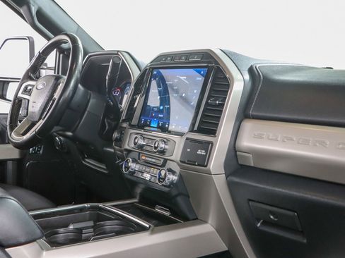 Used 2022 Ford F250 Lariat w/ Tremor Off-Road Package AWD/4WD image 28