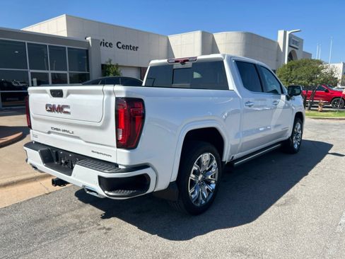 Used 2025 GMC Sierra 1500 Denali w/ Denali Reserve Package AWD/4WD image 5
