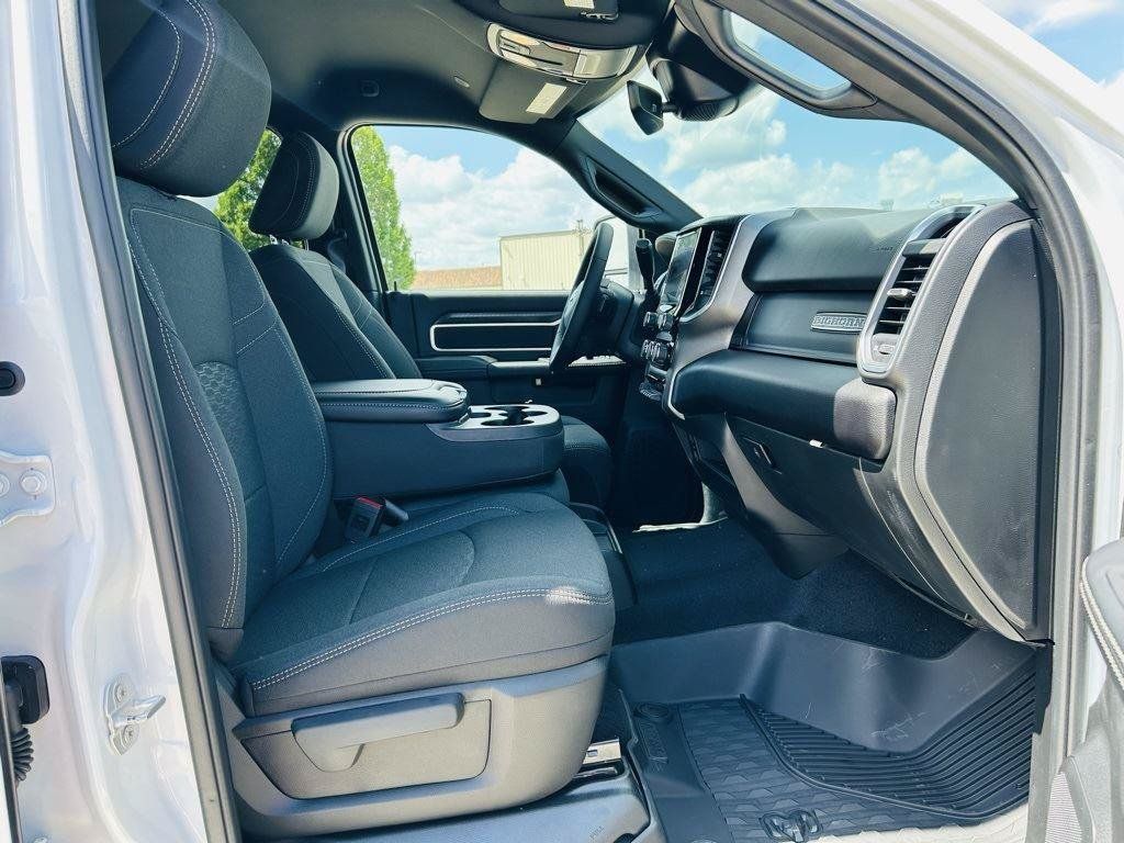 New 2025 RAM 2500 Big Horn AWD/4WD image 29