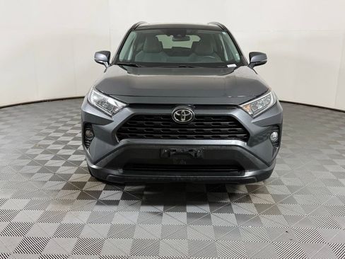 Used 2019 Toyota RAV4 XLE image 7