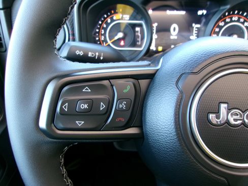 New 2026 Jeep Wrangler Unlimited Rubicon image 11