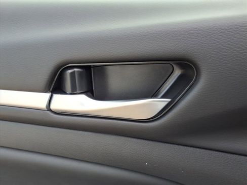 New 2025 Nissan Altima 2.5 SL image 17