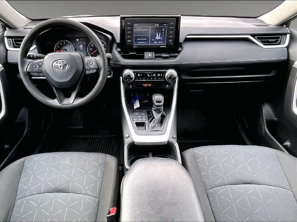 Used 2022 Toyota RAV4 XLE AWD/4WD image 21