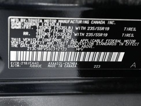 Used 2025 Toyota RAV4 XLE Premium FWD image 19