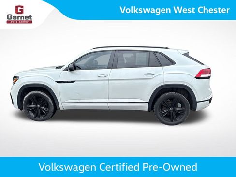 Certified 2023 Volkswagen Atlas Cross Sport SEL R-Line AWD/4WD image 2