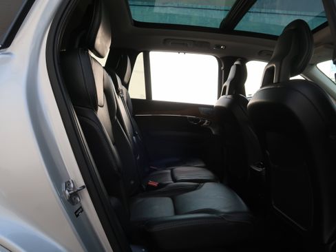 Used 2016 Volvo XC90 T6 Inscription w/ Vision Package AWD/4WD image 41