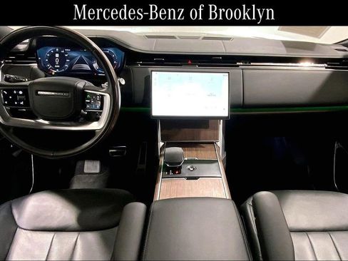 Used 2024 Land Rover Range Rover SE image 15
