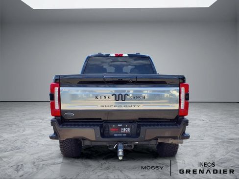 Used 2024 Ford F250 King Ranch w/ FX4 Off-Road Package AWD/4WD image 6