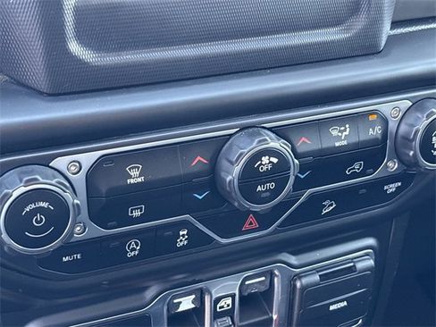 Certified 2020 Jeep Wrangler Unlimited Sport image 26