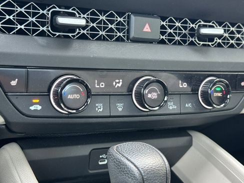 Used 2023 Honda Accord EX image 19
