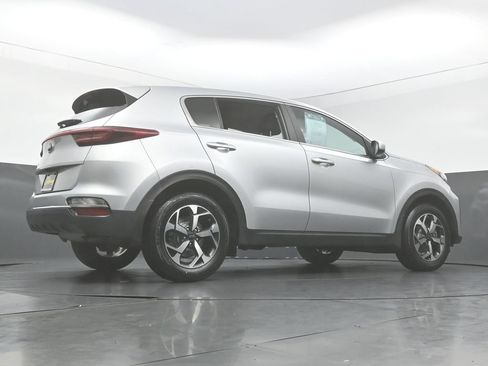 Used 2022 Kia Sportage LX FWD image 44