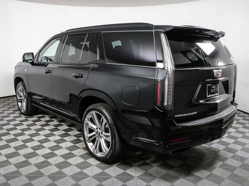 Used 2026 Cadillac Escalade Sport w/ Touring Package AWD/4WD image 3
