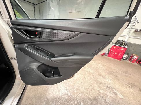 Used 2019 Subaru Crosstrek 2.0i Premium w/ Popular Package #3 image 23