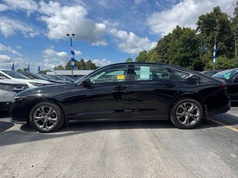 Used 2024 Honda Accord EX image 8