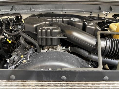 Used 2016 Ford F250 XL w/ XL Value Package image 24